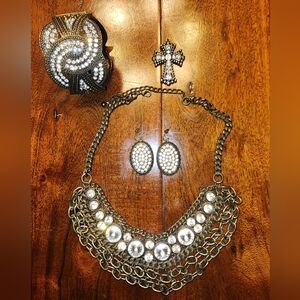 VINTAGE Antique Bronze Rhinestone Bib Statement Necklace Bracelet Earrings Set